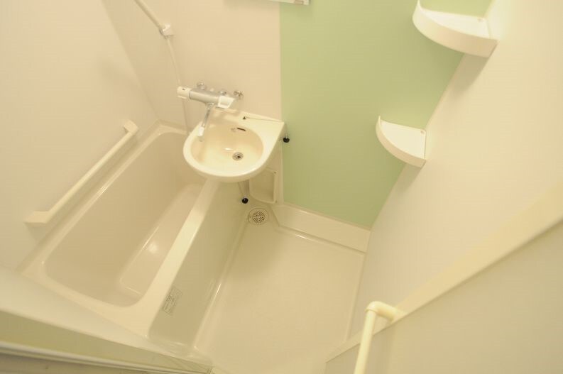 物件内観写真5　(現状優先)