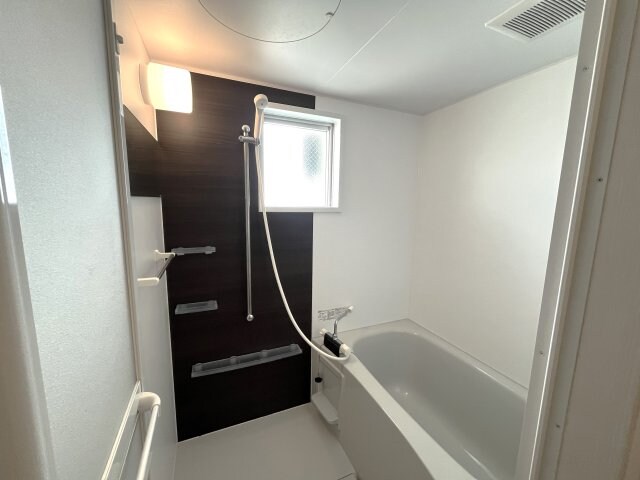 物件内観写真8　(別号室です。現状優先。)