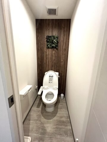 物件内観写真10　(別号室です。現状優先。)