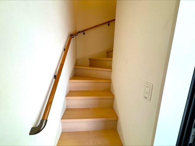 物件内観写真4　(2F別号室の写真イメージです（現状優先）)