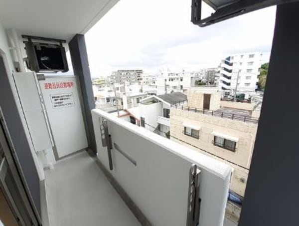 バルコニー(※建築中の為、類似物件の写真となります。現状優先。)