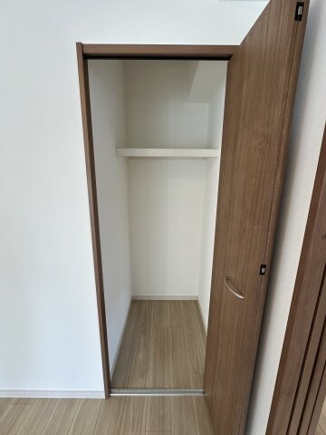 物件内観写真13　(別号室の写真となります（イメージ写真・現状を優先します）)