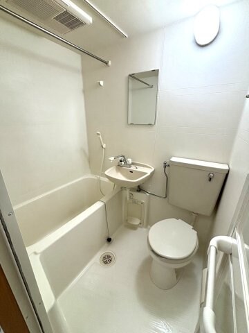 物件内観写真7　(現状を優先します)