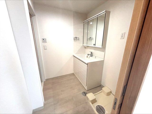 物件内観写真8　(別号室のお写真です※イメージ)