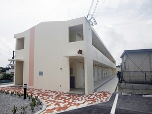 フルーリル外観写真