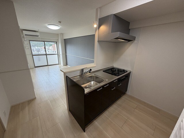 物件内観写真4　(類似物件の写真です（イメージ写真　現状優先）)