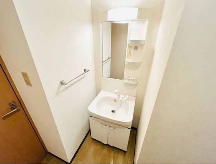 物件内観写真10　(同タイプの別部屋写真となります。)