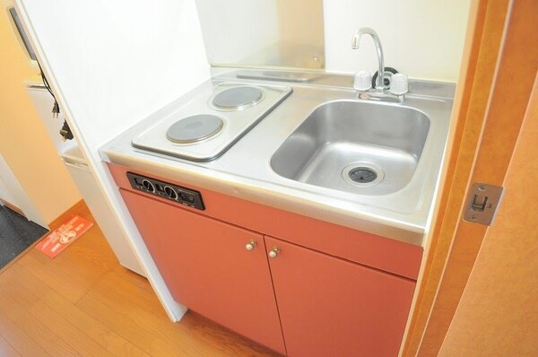キッチン(類似物件の写真となります。※イメージ、現状優先。)