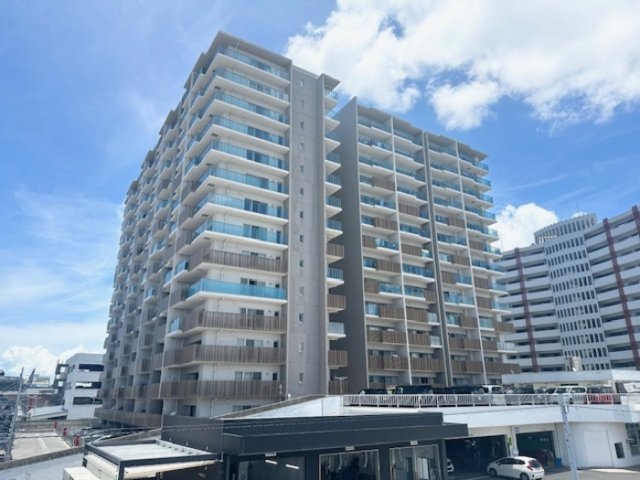 プレミスト浦添港川