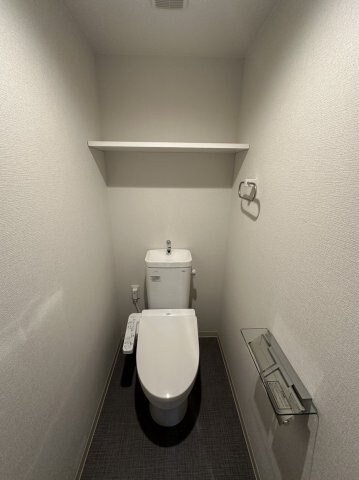 物件内観写真4　(建築中のため、類似物件のお写真です(現状を優先します）)