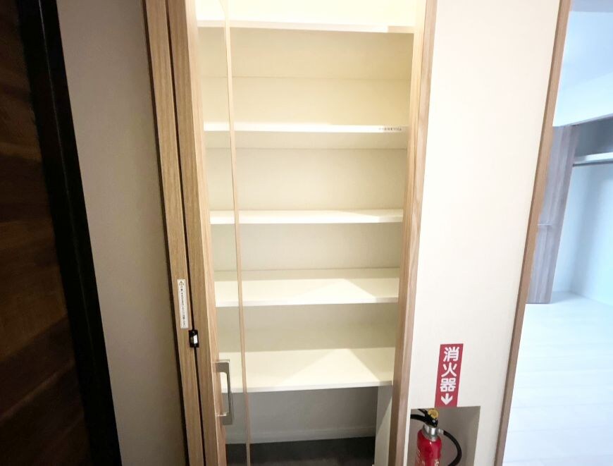 物件内観写真4　(シューズボックス)