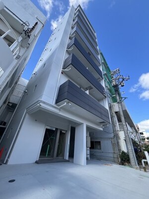 Axis　Court安謝外観写真