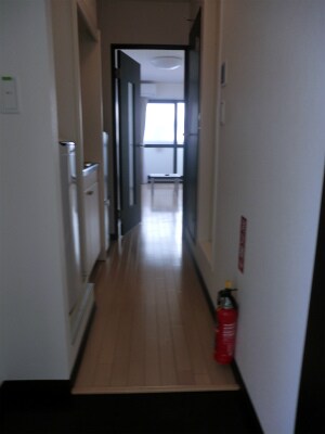 物件内観写真3　(現状優先)