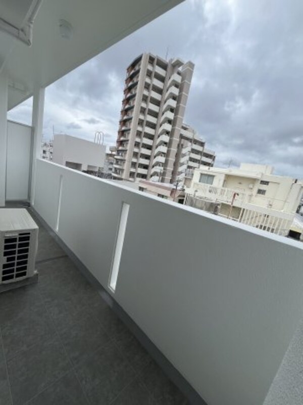 バルコニー(※類似物件の写真となります。現状優先。)