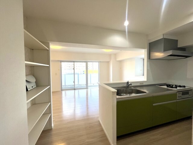 物件内観写真12　(別号室の写真となります（現状を優先します）)