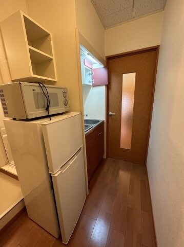 物件内観写真3　(現状優先。)