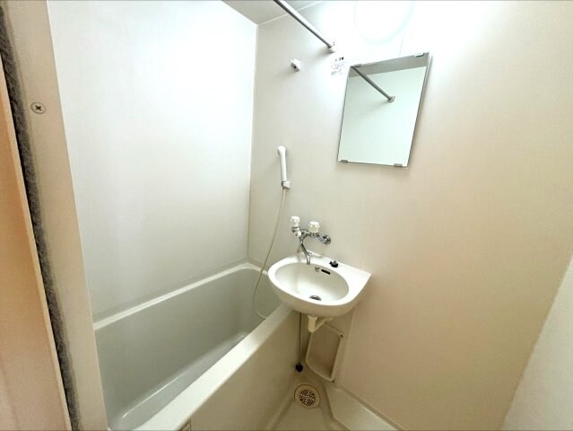 物件内観写真7　(別号室の写真イメージです（現状優先）)