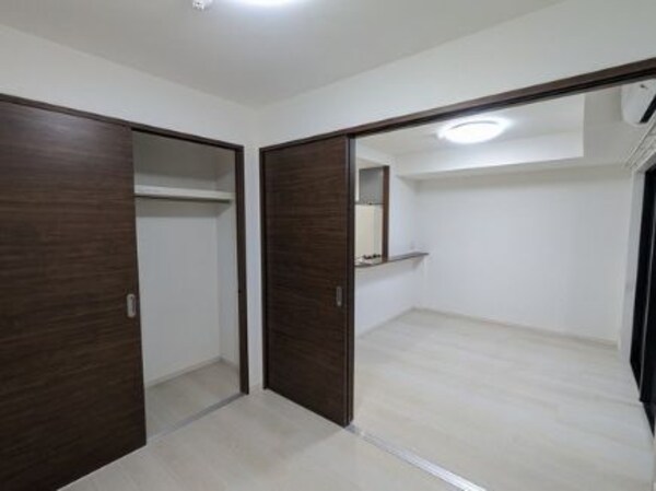 洋室(類似物件の写真となります。※イメージ、現状優先。)