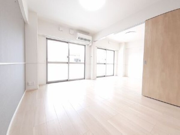 内装他(建築中の為、施工会社様が同じ類似物件の室内写真となります。現)