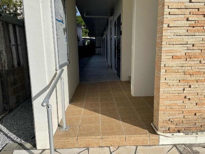 物件外観写真2　(※現状優先)