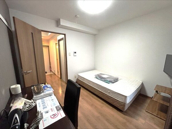 洋室(現状を優先します。)