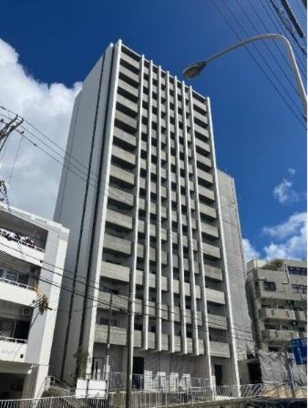 LIBTH安里外観写真