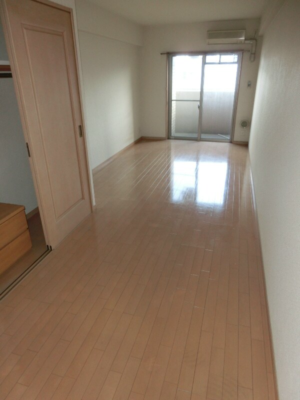 物件内観写真7　(※反転タイプの参考写真です)