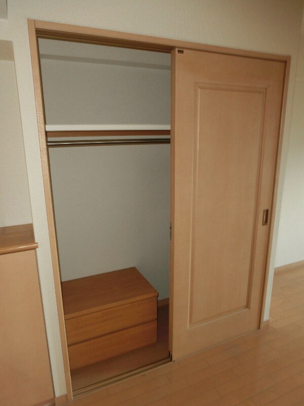 物件内観写真13　(※反転タイプの参考写真です)