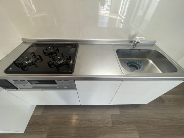 物件内観写真17　(同物件別号室参考写真)