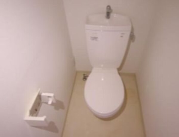 トイレ(※同マンション別部屋の参考写真です。)