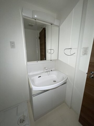 物件内観写真8　(※別のお部屋の参考写真になります)