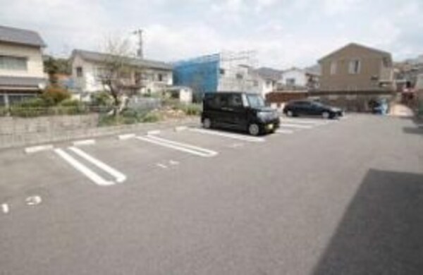 駐車場(※同物件別号室)