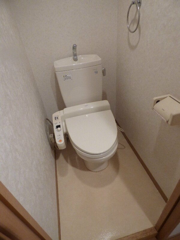 トイレ(※反転タイプの参考写真です)
