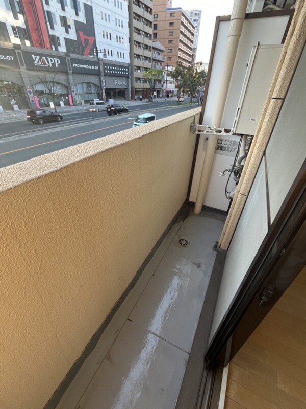 バルコニー(同物件別号室参考写真)