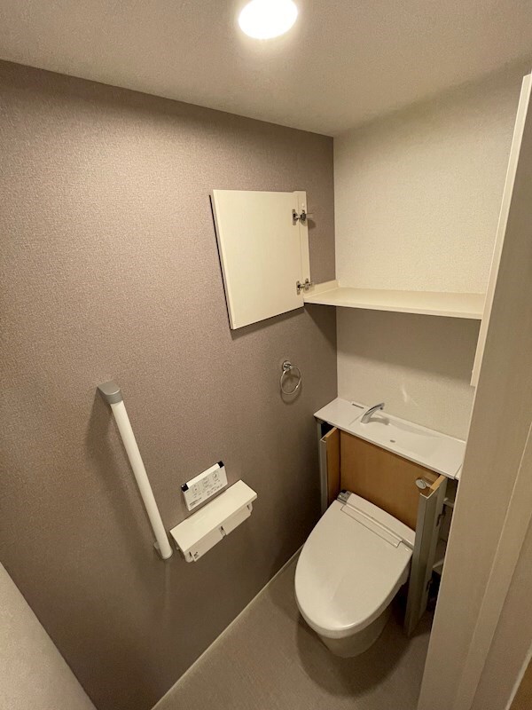 トイレ(同物件参考写真)