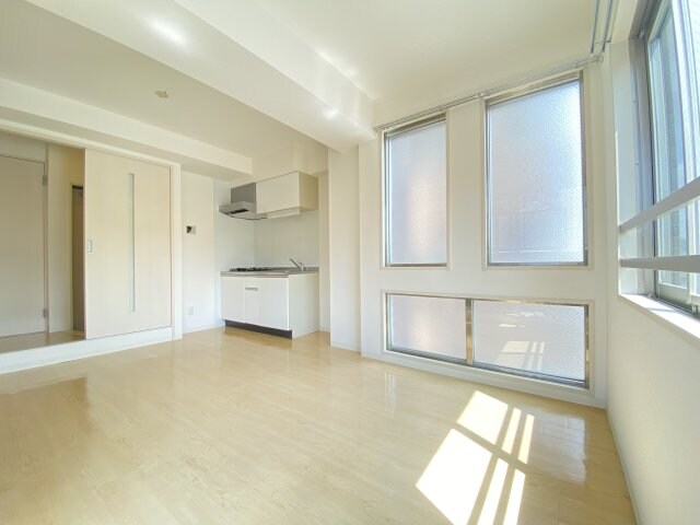 物件内観写真5　(※同物件別号室参考写真)