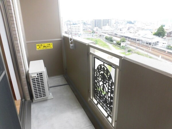 バルコニー(※同物件別号室参考写真)