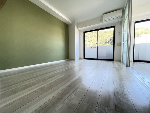 物件内観写真5　(※同物件別号室)