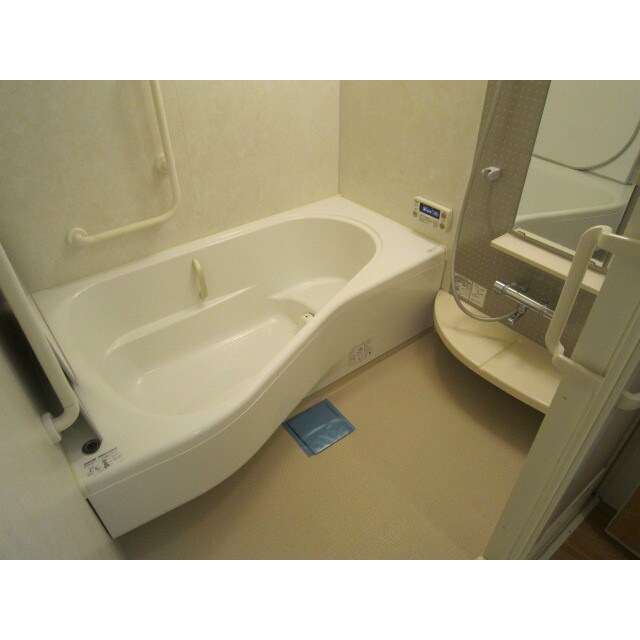 物件内観写真6　(※同物件別号室参考写真)