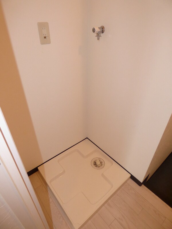 物件内観写真16　(※同マンション別部屋参考写真)