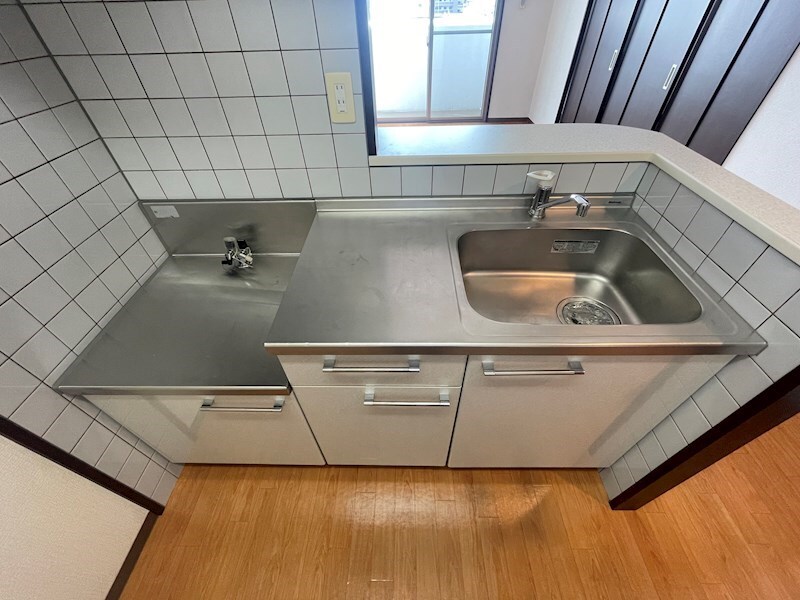 物件内観写真6　(※同物件別部屋参考写真)