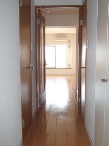 物件内観写真3　(※違うお部屋タイプです)