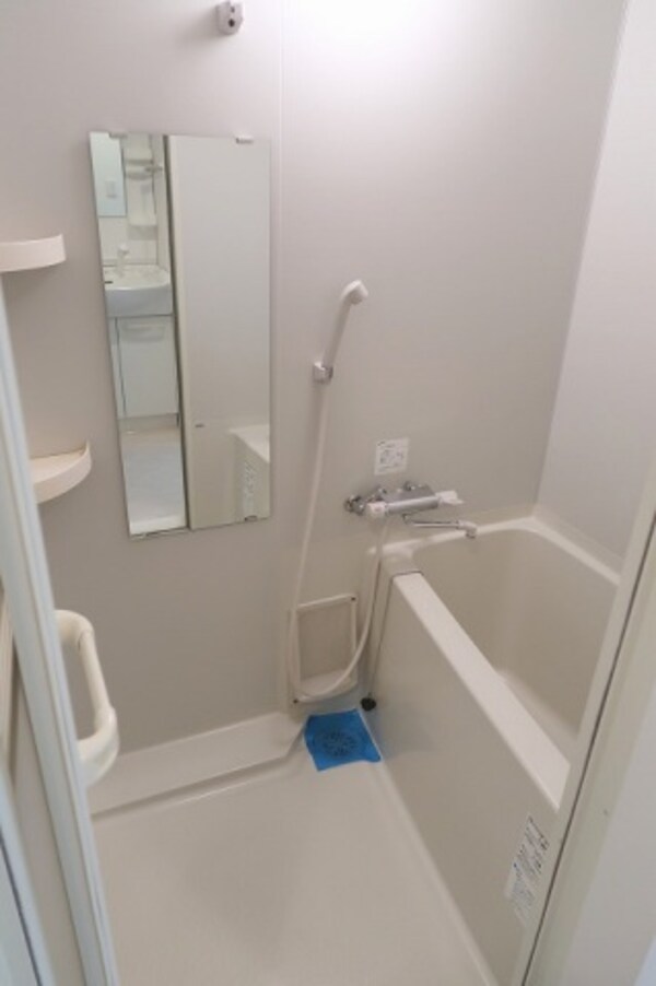 浴室(※同物件、部屋参考写真)
