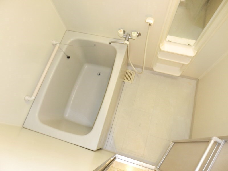 物件内観写真7　(※同物件の別号室の写真です)