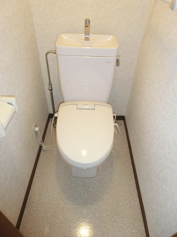 トイレ(※同マンション別部屋参考写真)