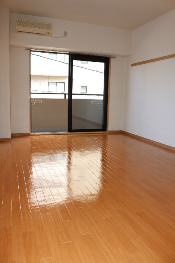 寝室(※同物件参考写真)