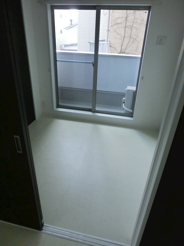 寝室(※同物件別部屋参考写真)