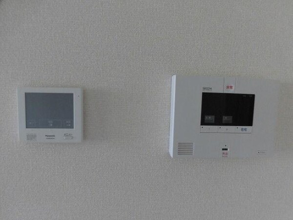 セキュリティ(※同物件別号室参考写真)