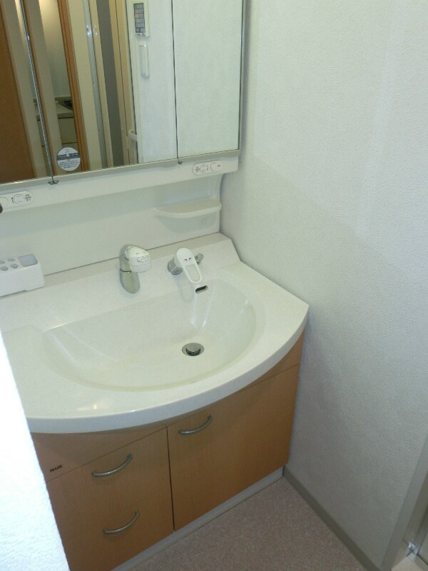 物件内観写真11　(※同物件の別タイプのお部屋の写真です)