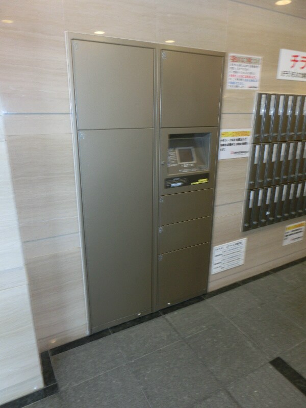 物件内観写真15　(宅配ボックス)